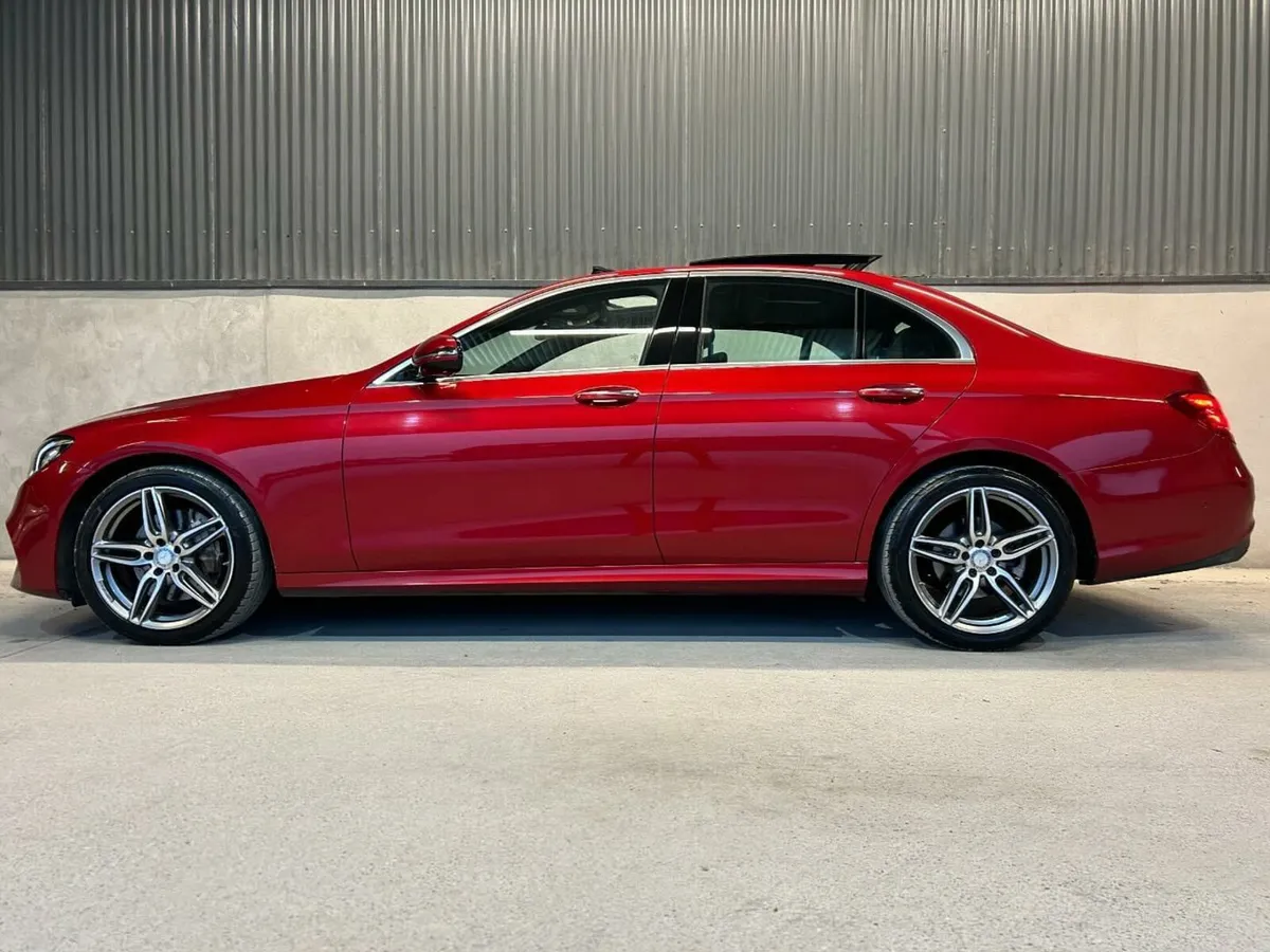 Mercedes e class amg premium - Image 3