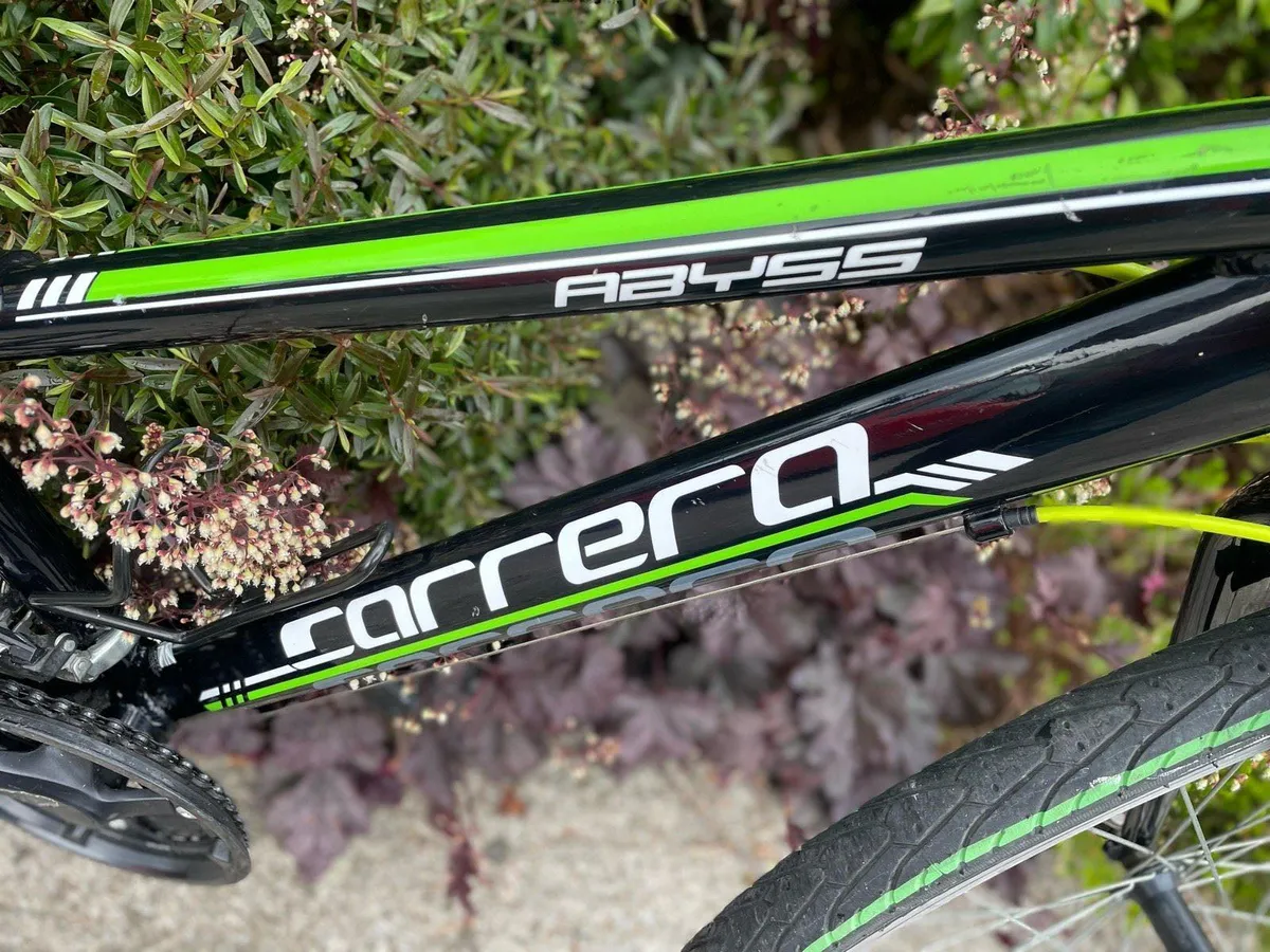 Carrera Abyss 26” wheels 13” frame - Image 3