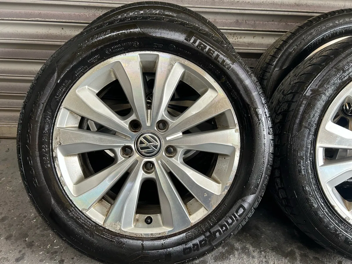 VW Golf 16” Alloys - Image 4