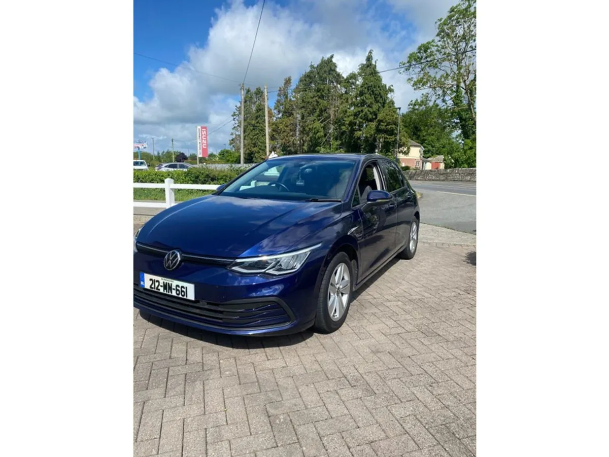 Volkswagen Golf 1.5 TSI Life 150PS 5DR - Image 1