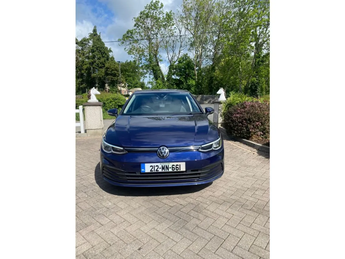 Volkswagen Golf 1.5 TSI Life 150PS 5DR - Image 3