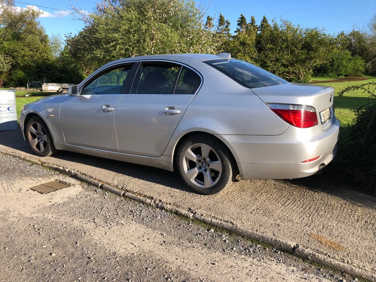 BMW e60 520d low mileage - Image 3