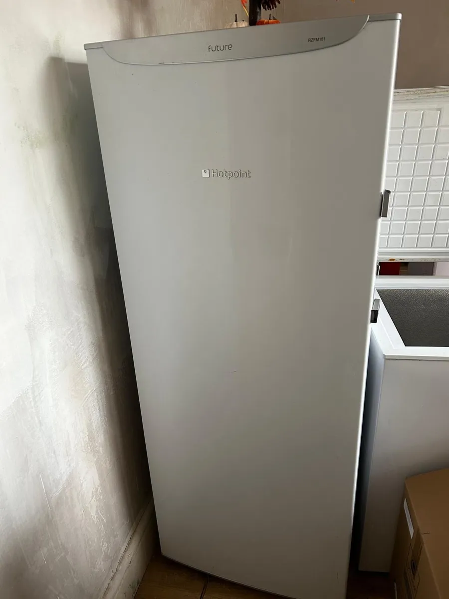 Hot point future freezer - Image 1
