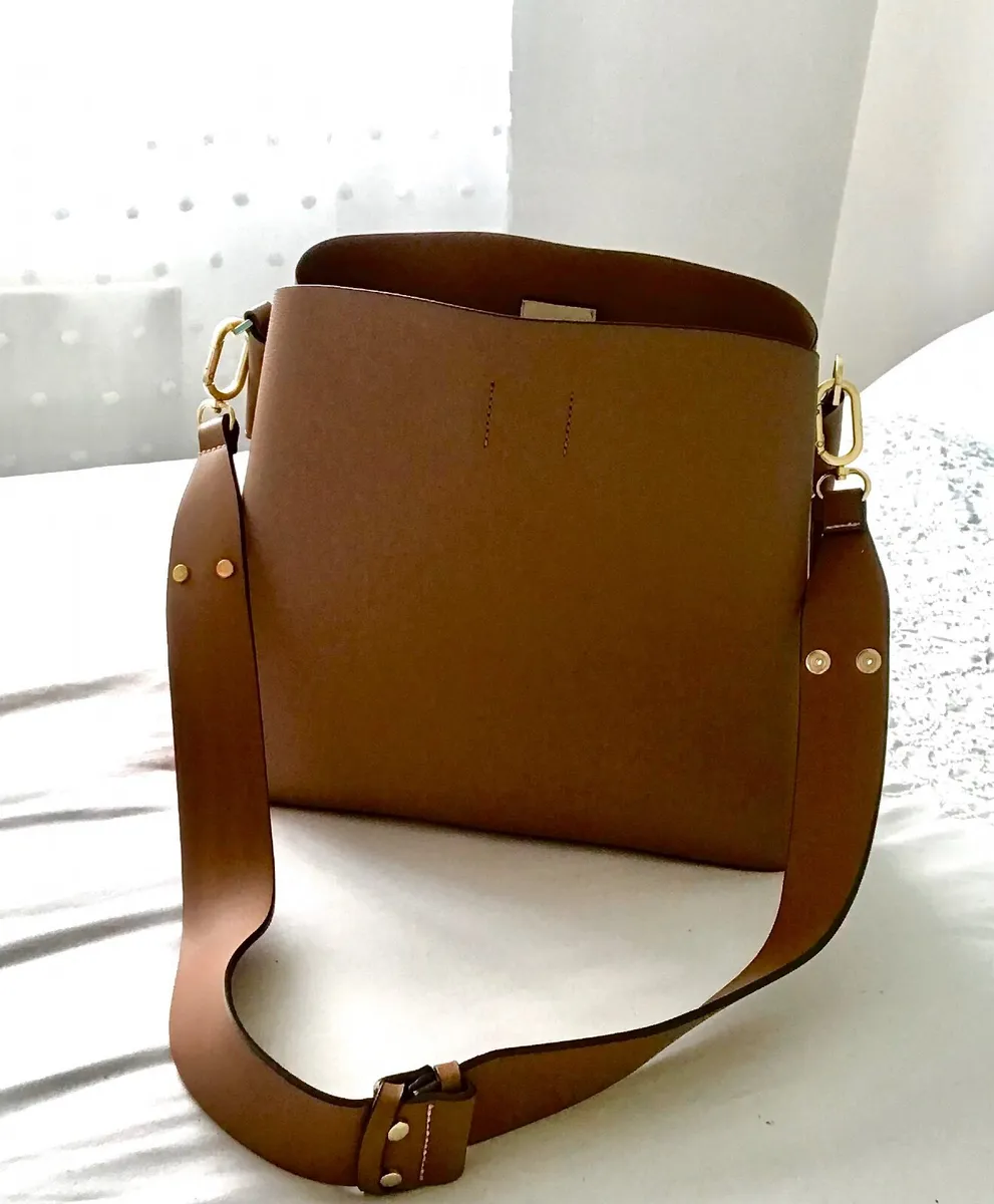 Ladies brown bag - Image 1