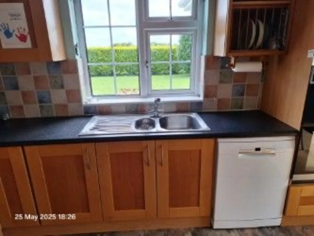 Kitchen for sale - Image 3