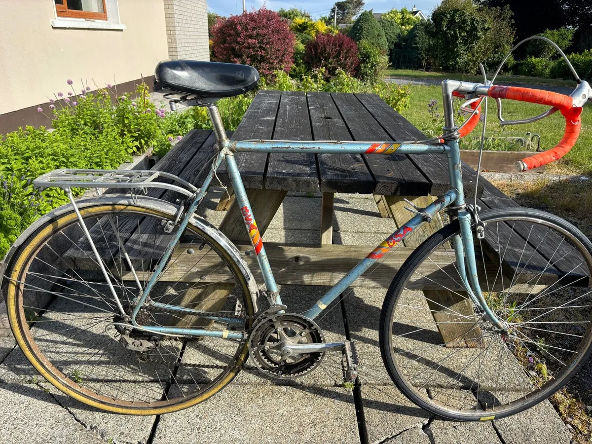Vintage BSA road bike + resto parts - Image 1