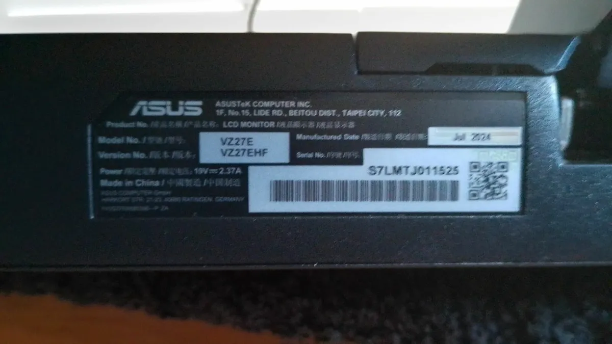 ASUS 27" MONITOR IN NEW CONDITION - Image 4