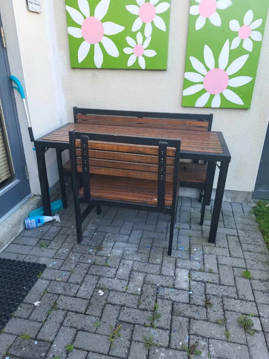 Table and benches - Image 4