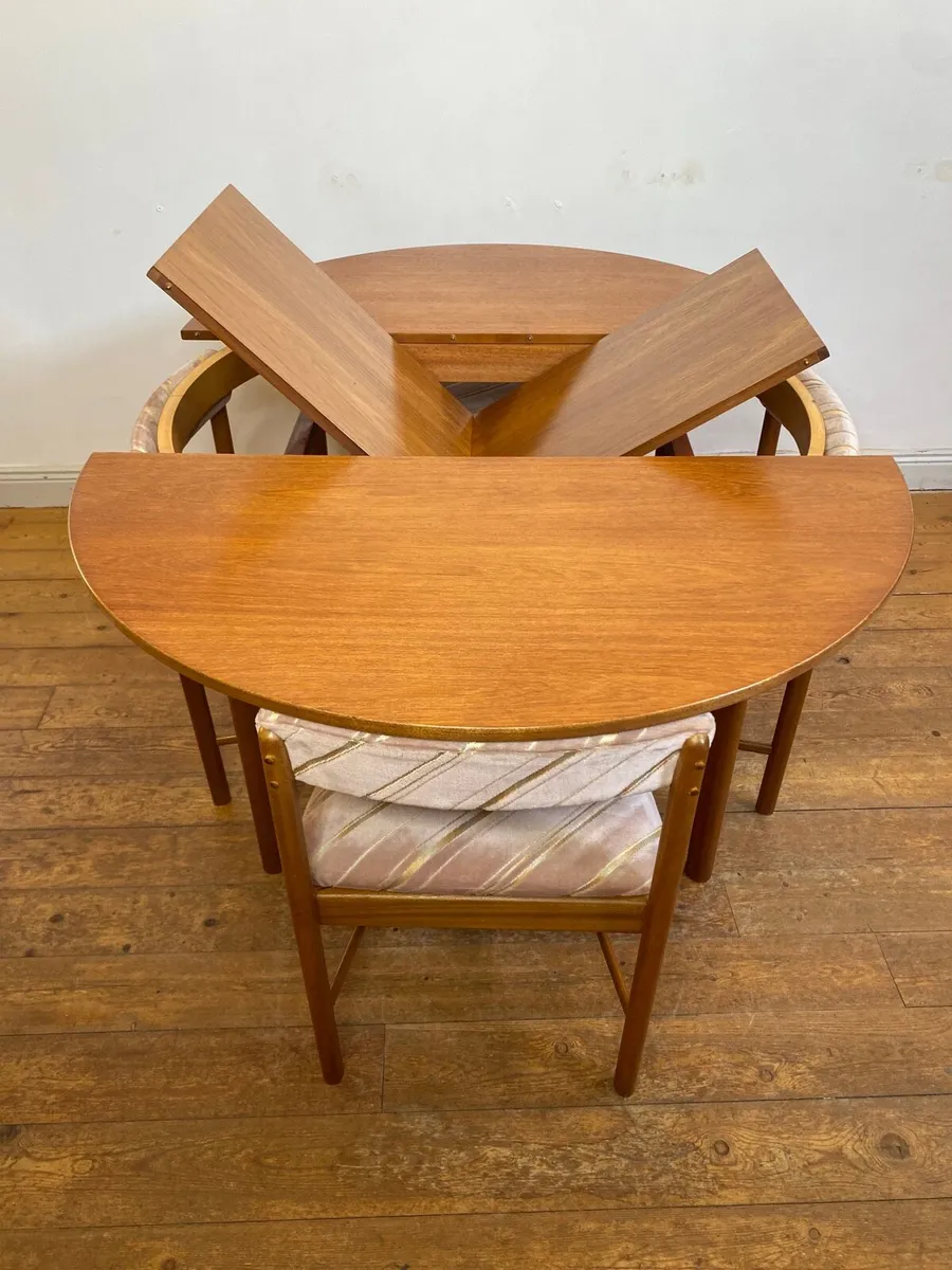 Mid Century McIntosh Table & Chairs - Image 4