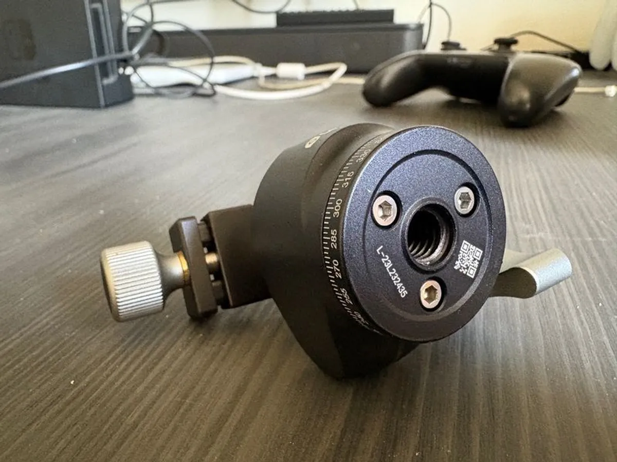 Leofoto LH-25 Tripod Head Arca Swiss - Image 2