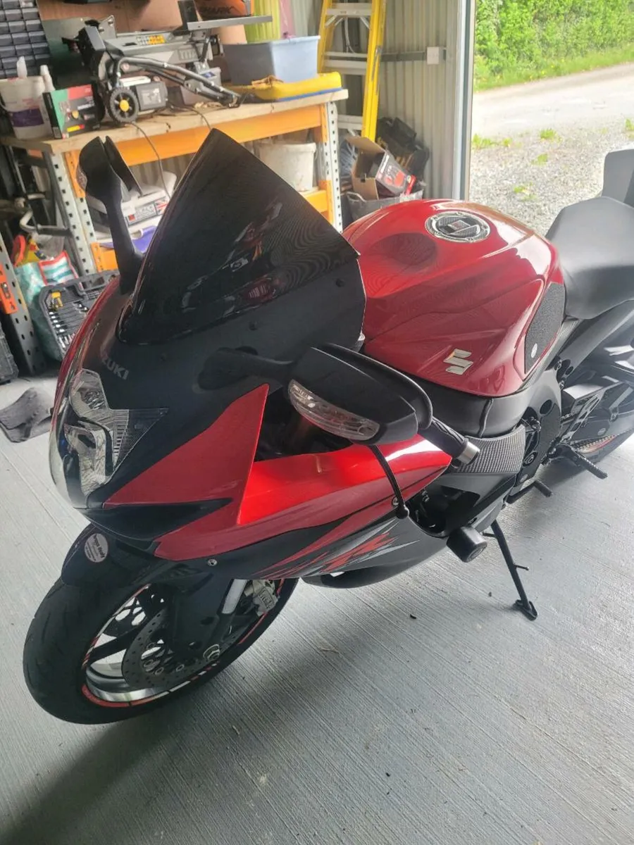 Suzuki gsxr 750 - Image 2