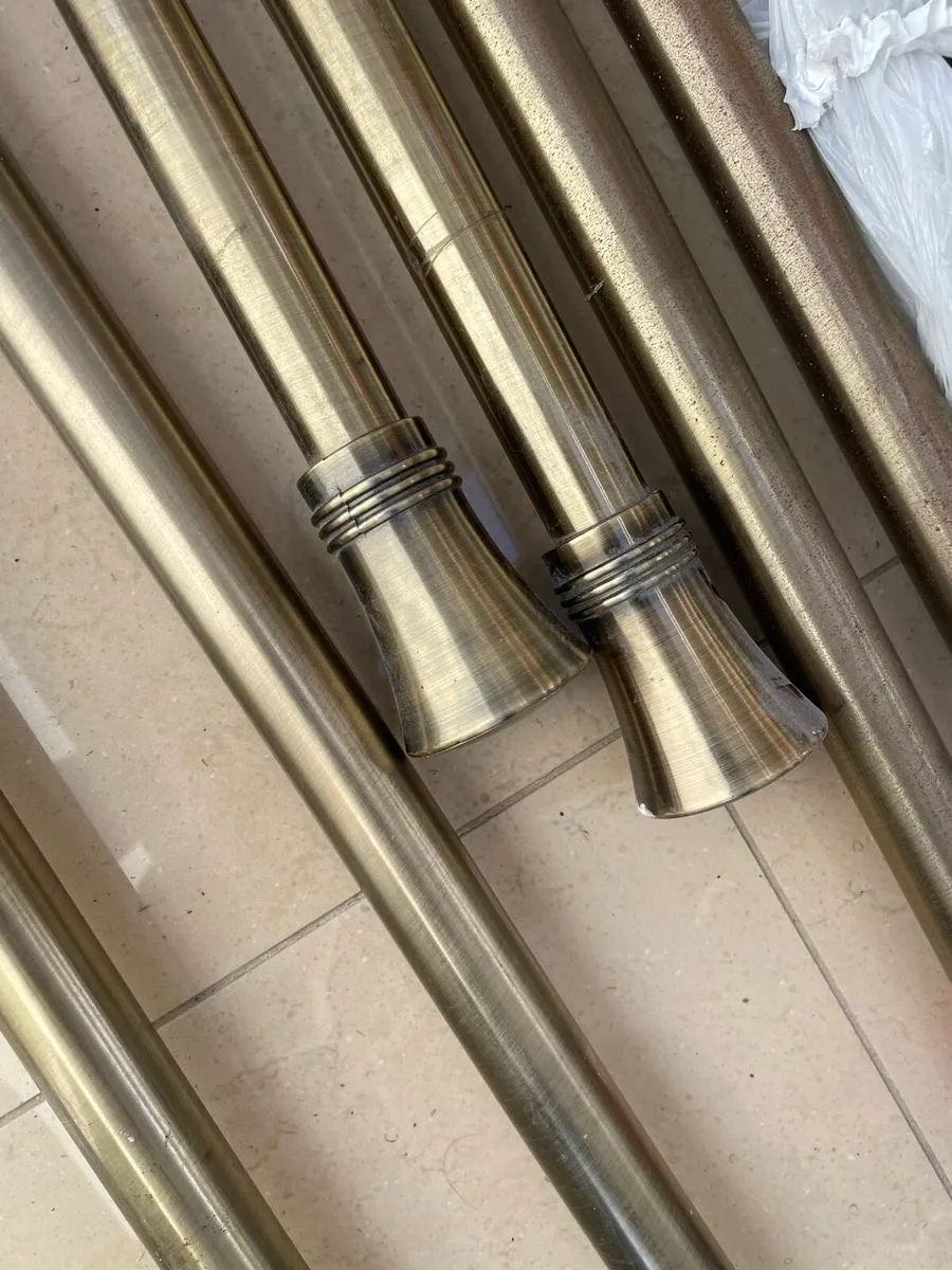 Curtain poles - Image 1