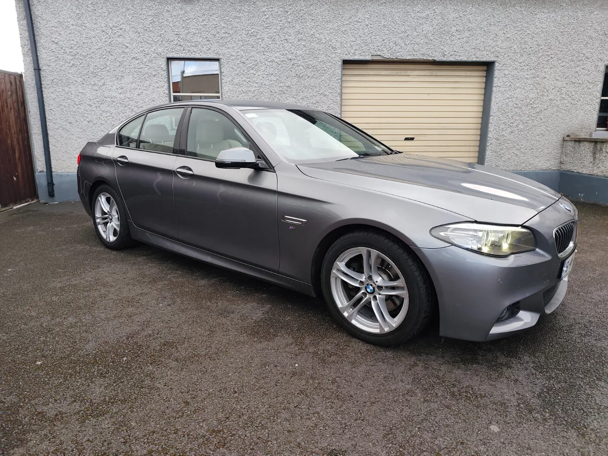BMW 520D M sport tiny km 2016 - Image 2