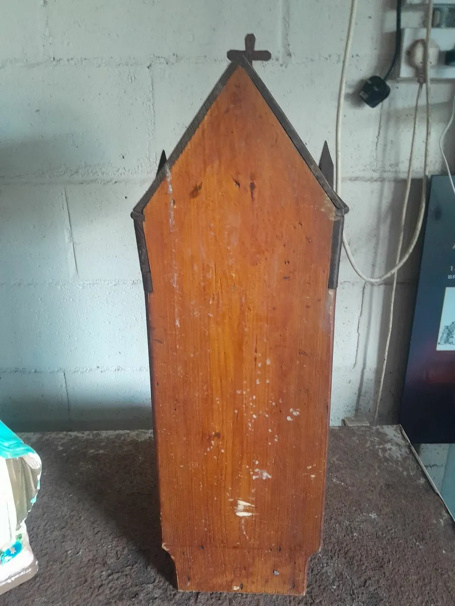 Vintage handmade  religious shrine - Image 3