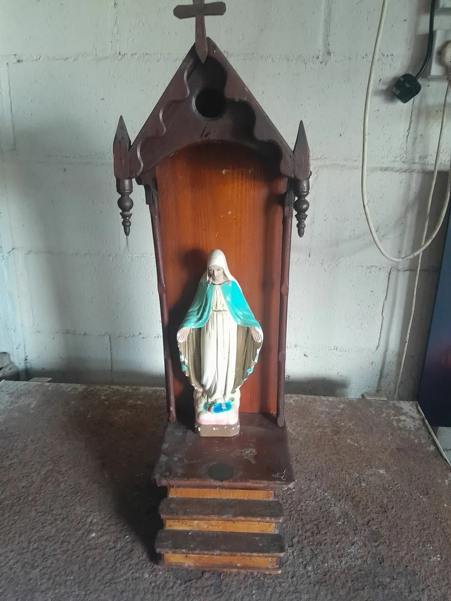 Vintage handmade  religious shrine - Image 4