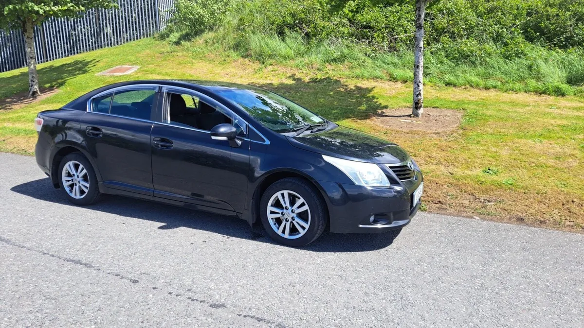 2010 Toyota Avensis 2.0 D4D NCT 2-26 - Image 3