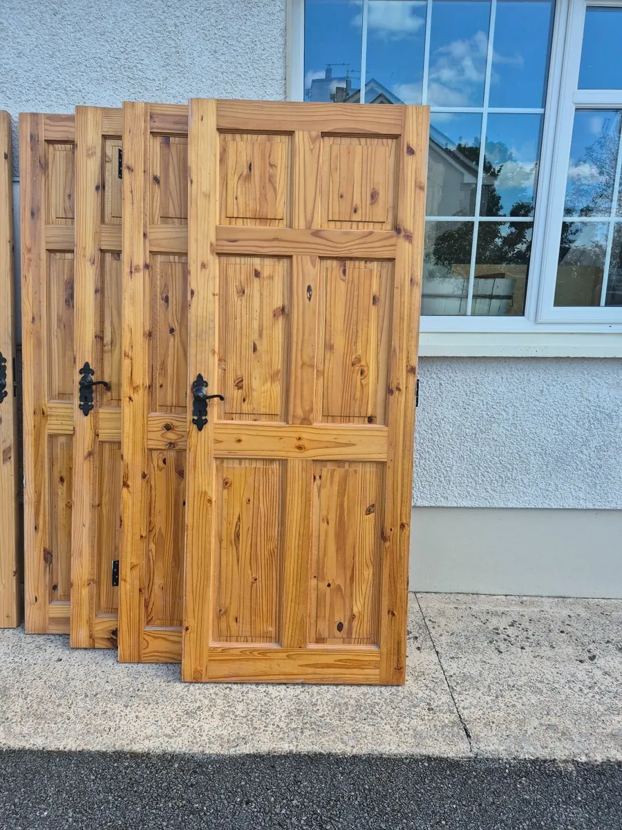 Intenal doors - Image 2