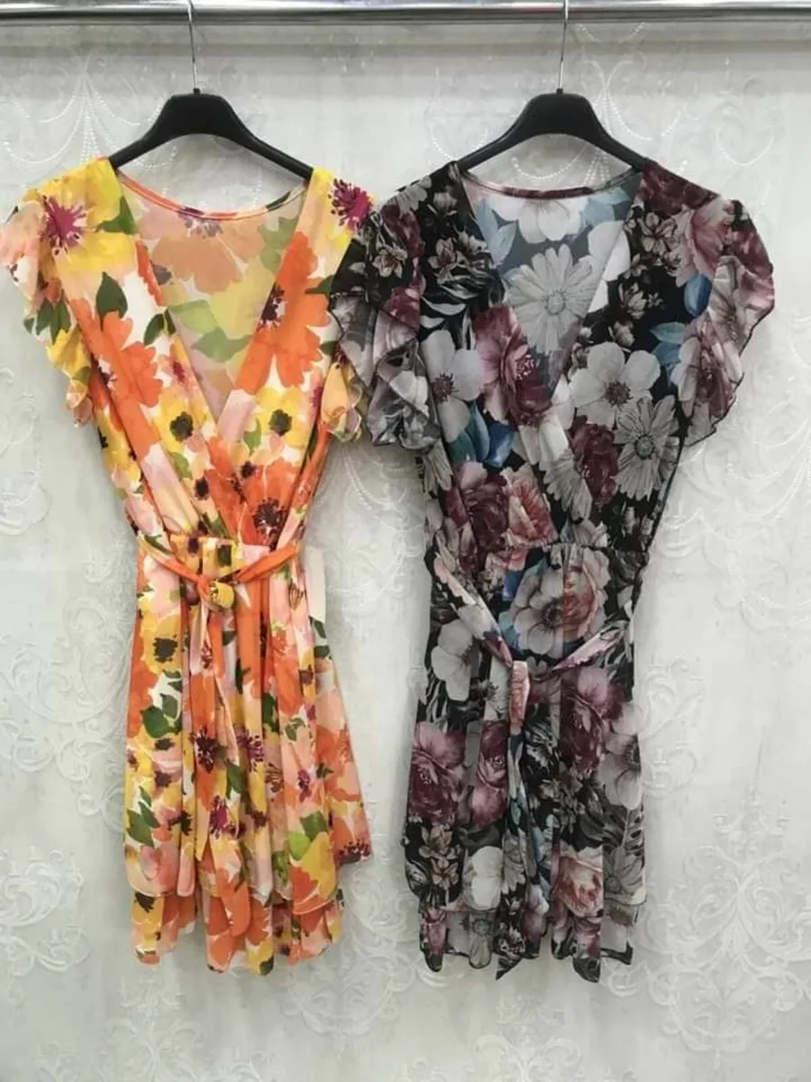 Floral dress, envelope with frills - Image 2