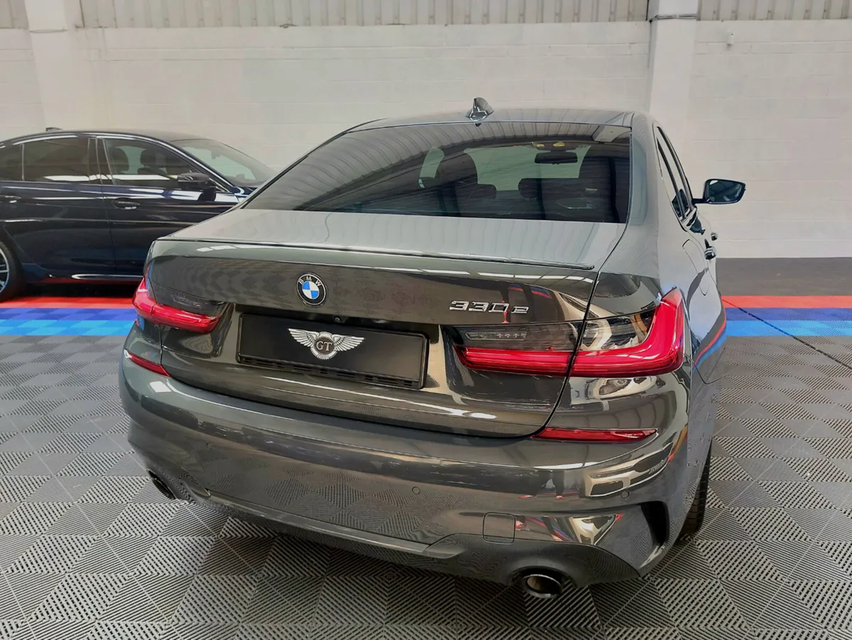 330E M SPORT PRO EDITION INDIVIDUAL (HUGH SPEC) - Image 4