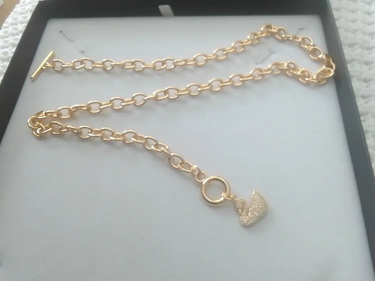 GOLD PLATED SWAROVSKI SWAN CHUNKY CHAIN NEW - Image 3