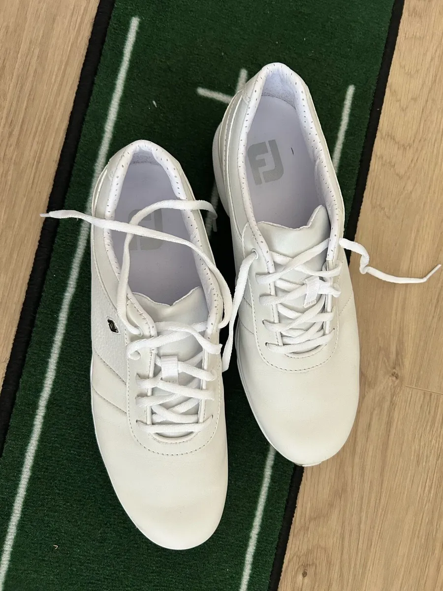 Golf Shoes Ladies - Image 2