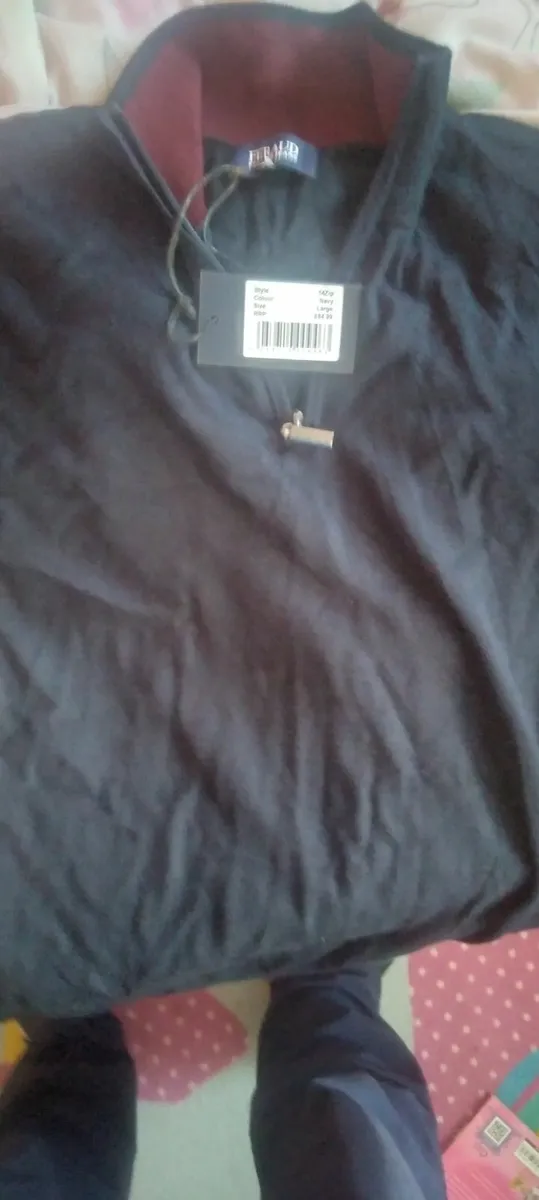 Jumper - Image 2