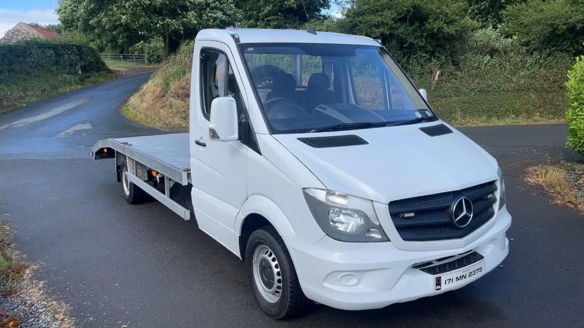 2017 Mercedes Sprinter Recovery - Image 1
