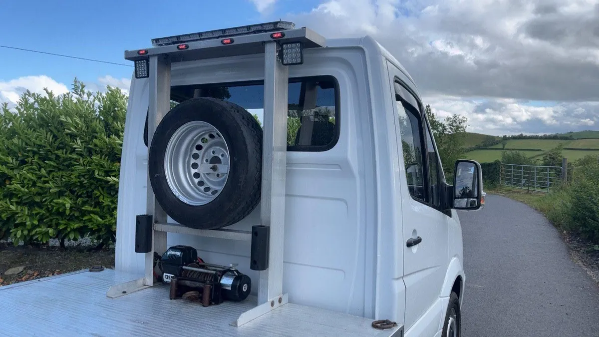 2017 Mercedes Sprinter Recovery - Image 3