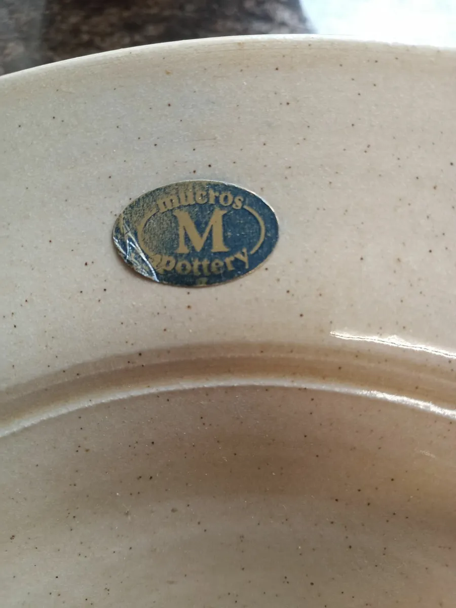 Muckross pottery bowl - Image 3