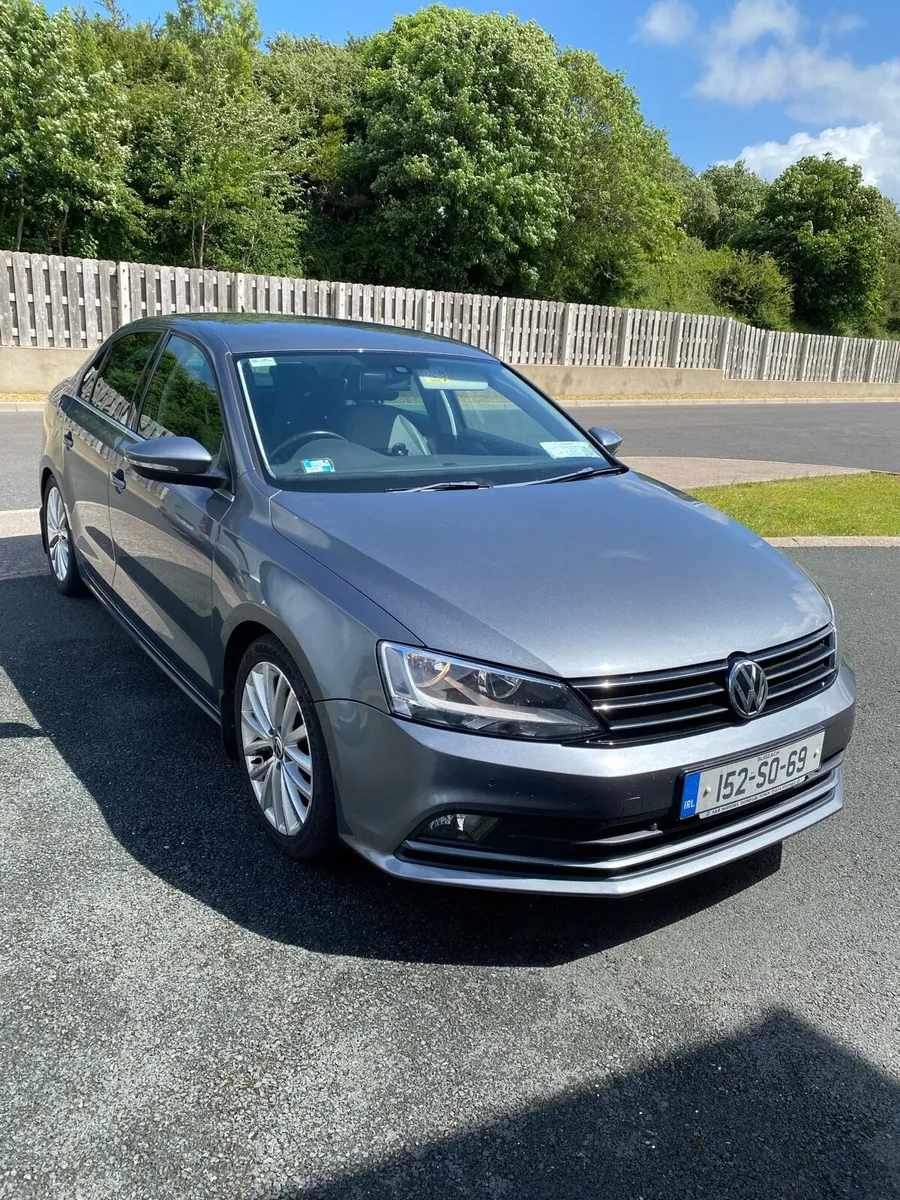 Volkswagen Jetta 2015 (152) 2.0 TDi Highline - Image 3
