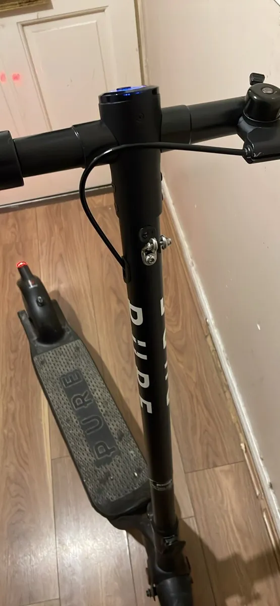 Electric scooter - Image 4