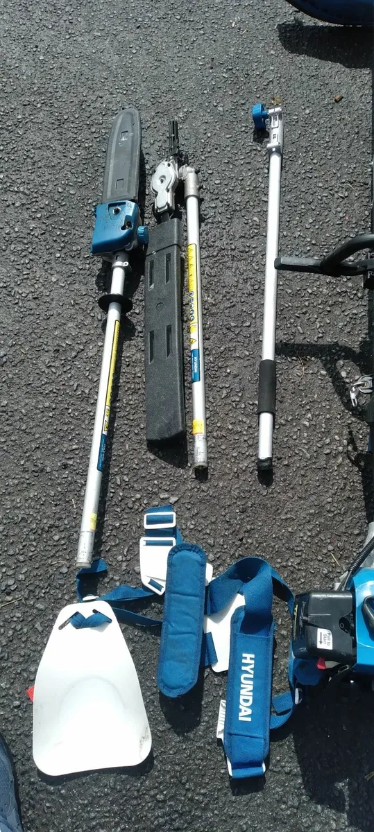 Hyundai 3 in 1 grass strimmers only used 3 times - Image 3