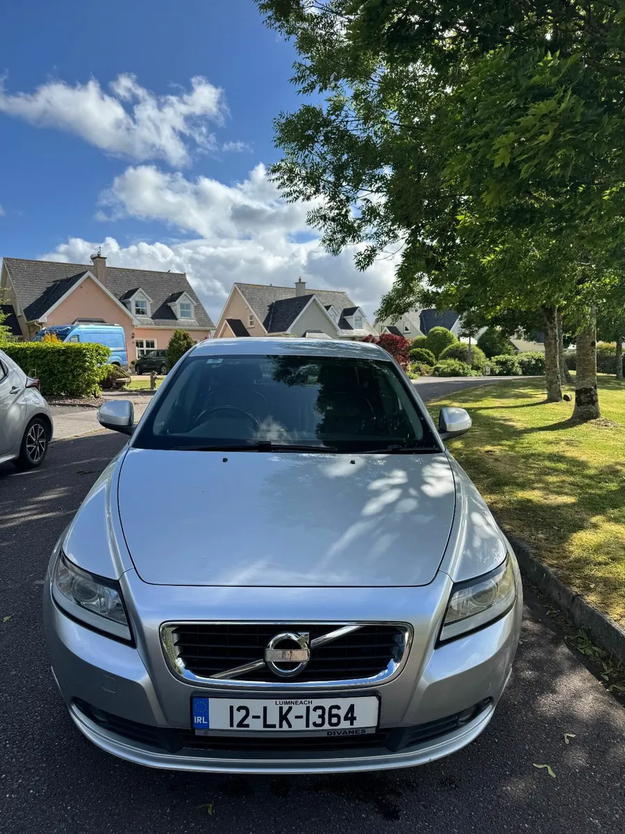 Volvo S40 2012 – 1.6 diesel - Image 2