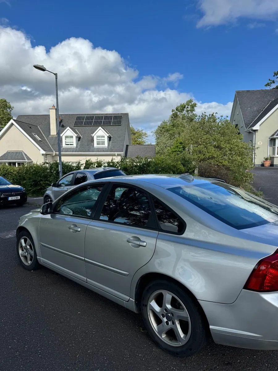 Volvo S40 2012 – 1.6 diesel - Image 3