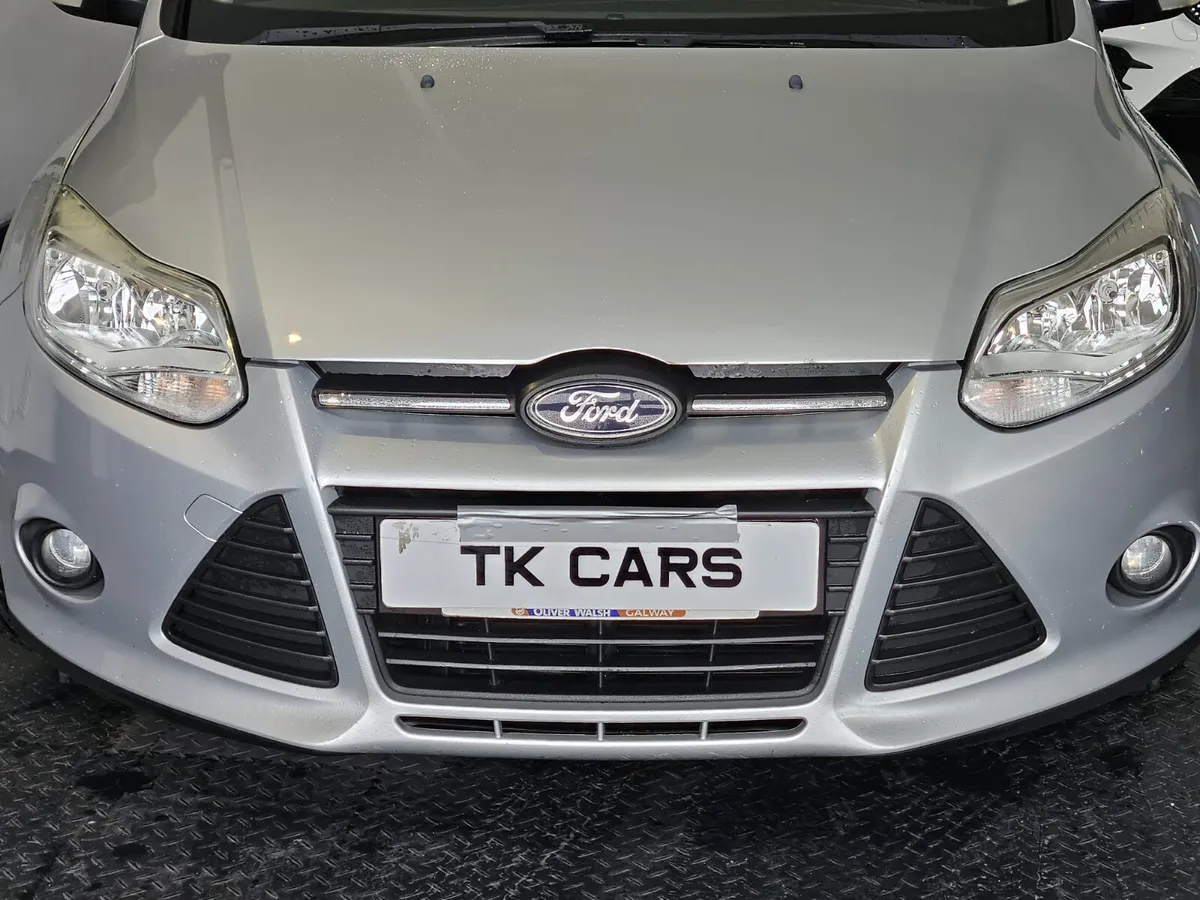 12 FORD FOCUS SALOON DIESEL - Image 4