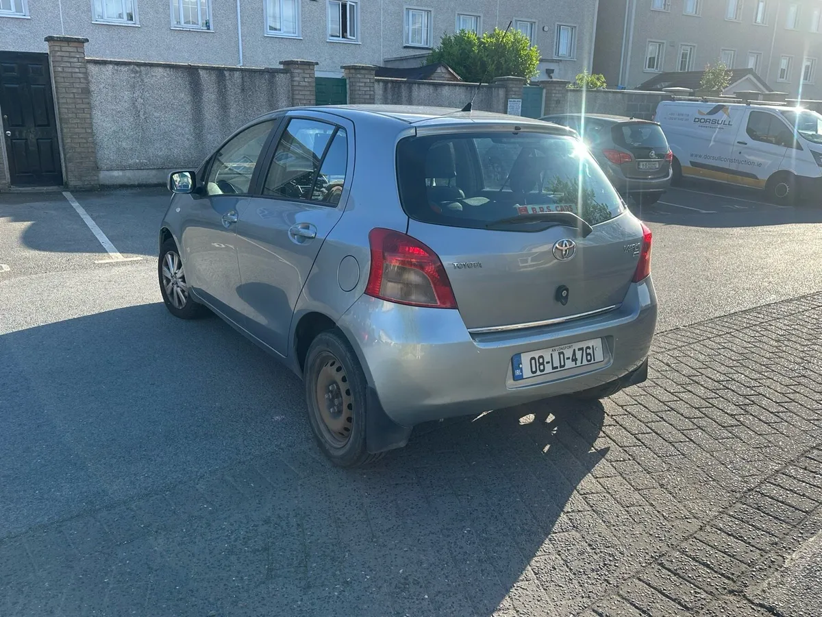 Toyota Yaris 2008 - Image 3