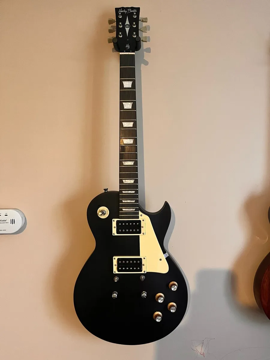 Like New Harley Benton - Image 1