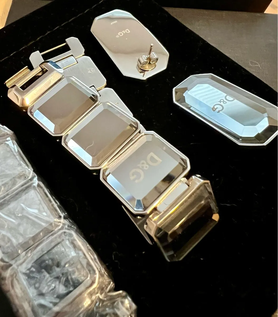 D&G original jewellery - Image 1