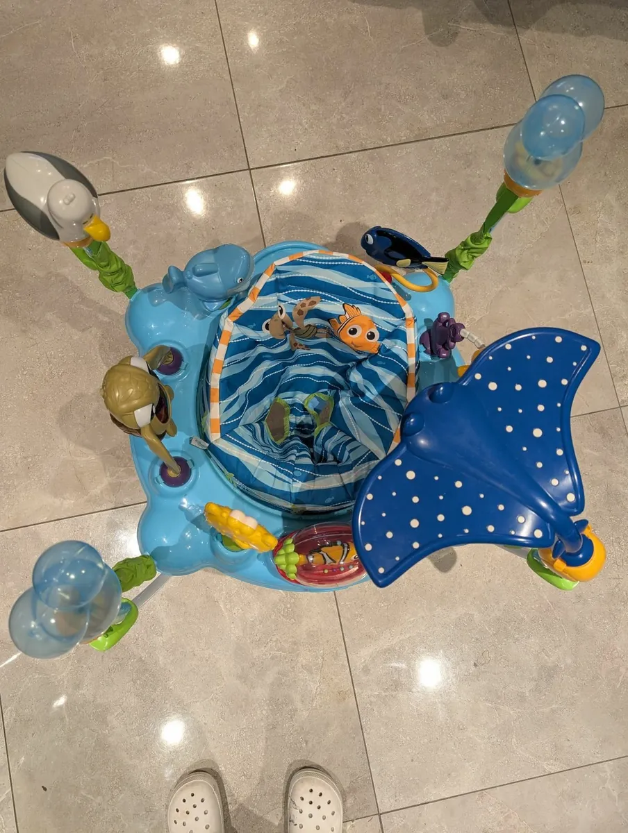 Finding Nemo jumperoo - Image 1