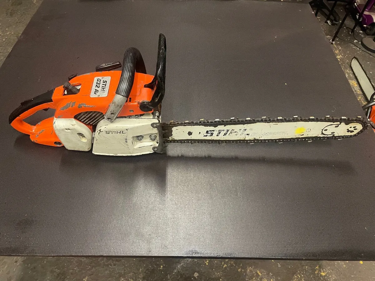 Chainsaw original stihl 032 AV - Image 2