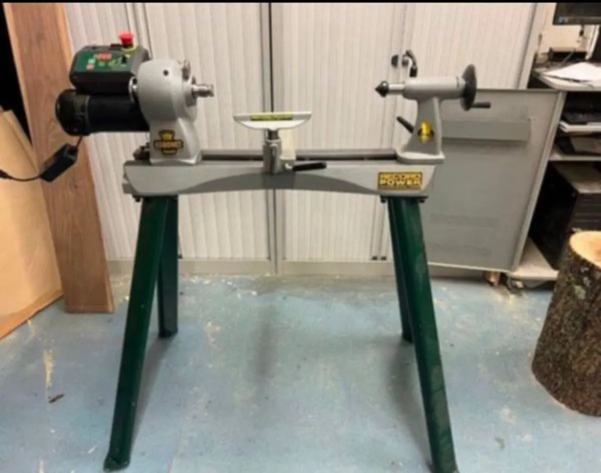 Coroner Herald Lathe / Woodturning mint condition - Image 1
