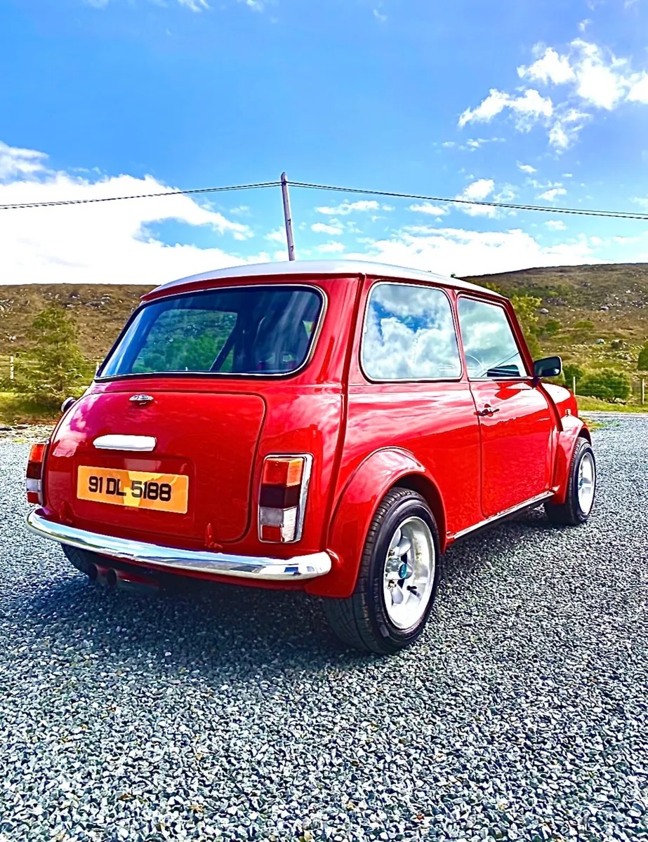 Austin Mini - Image 3