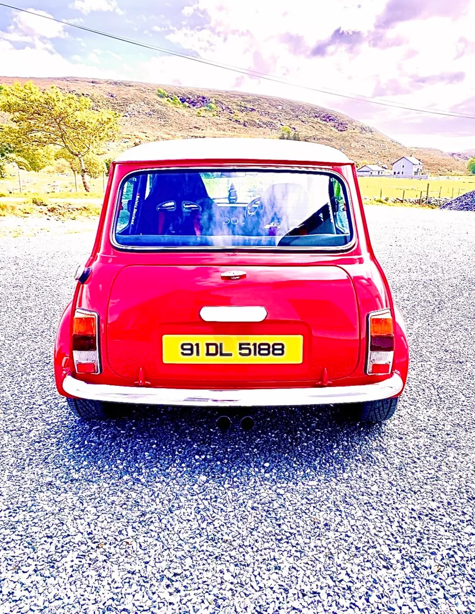 Austin Mini - Image 4