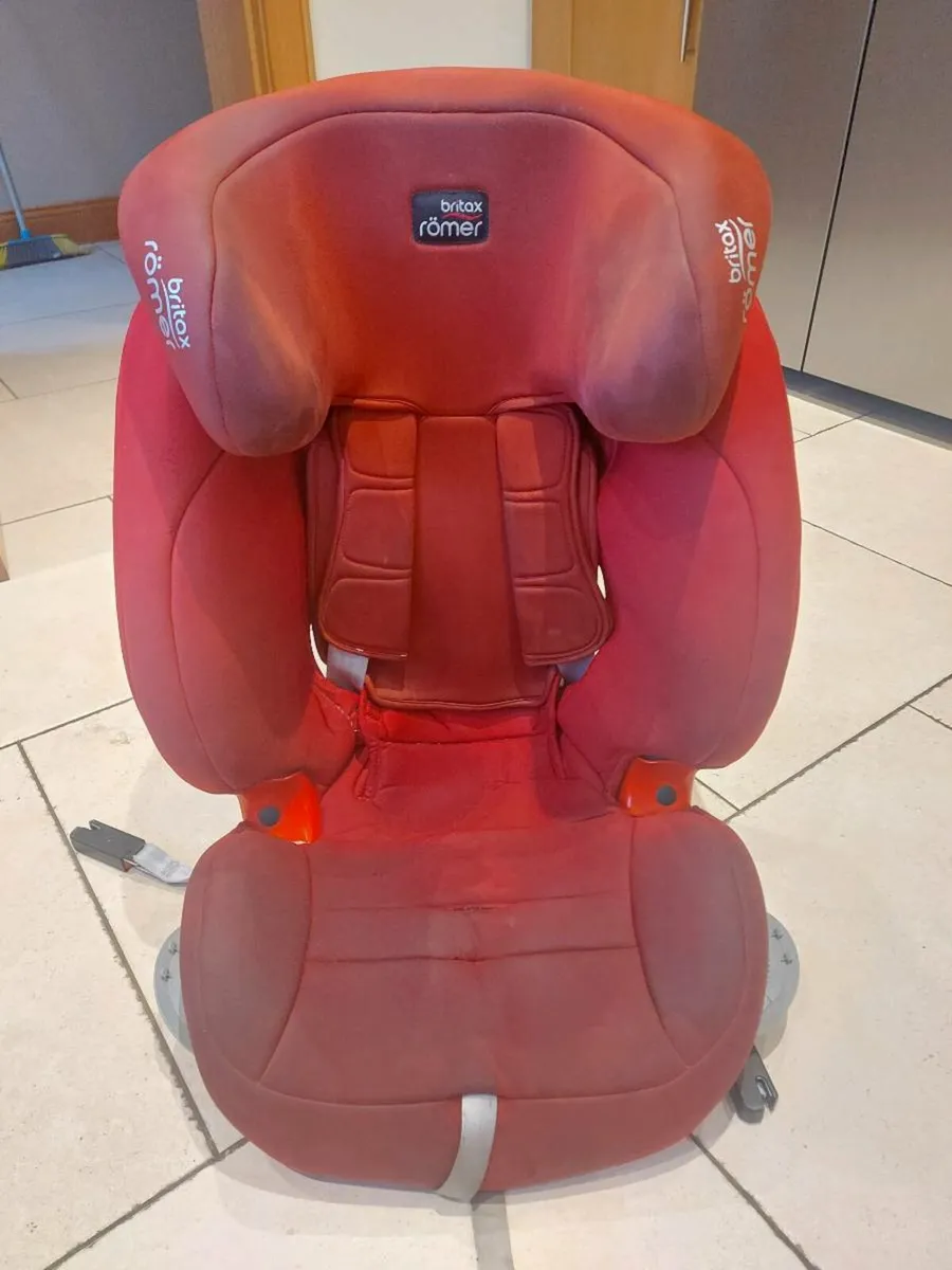 Car seat - Image 1
