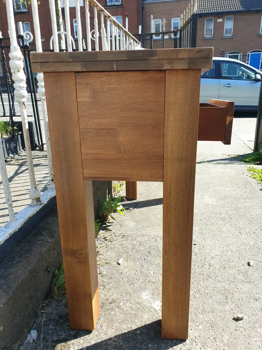 Console table - Image 3