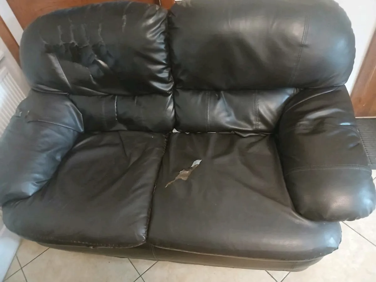 2 Seater Couch For Sale - Image 2