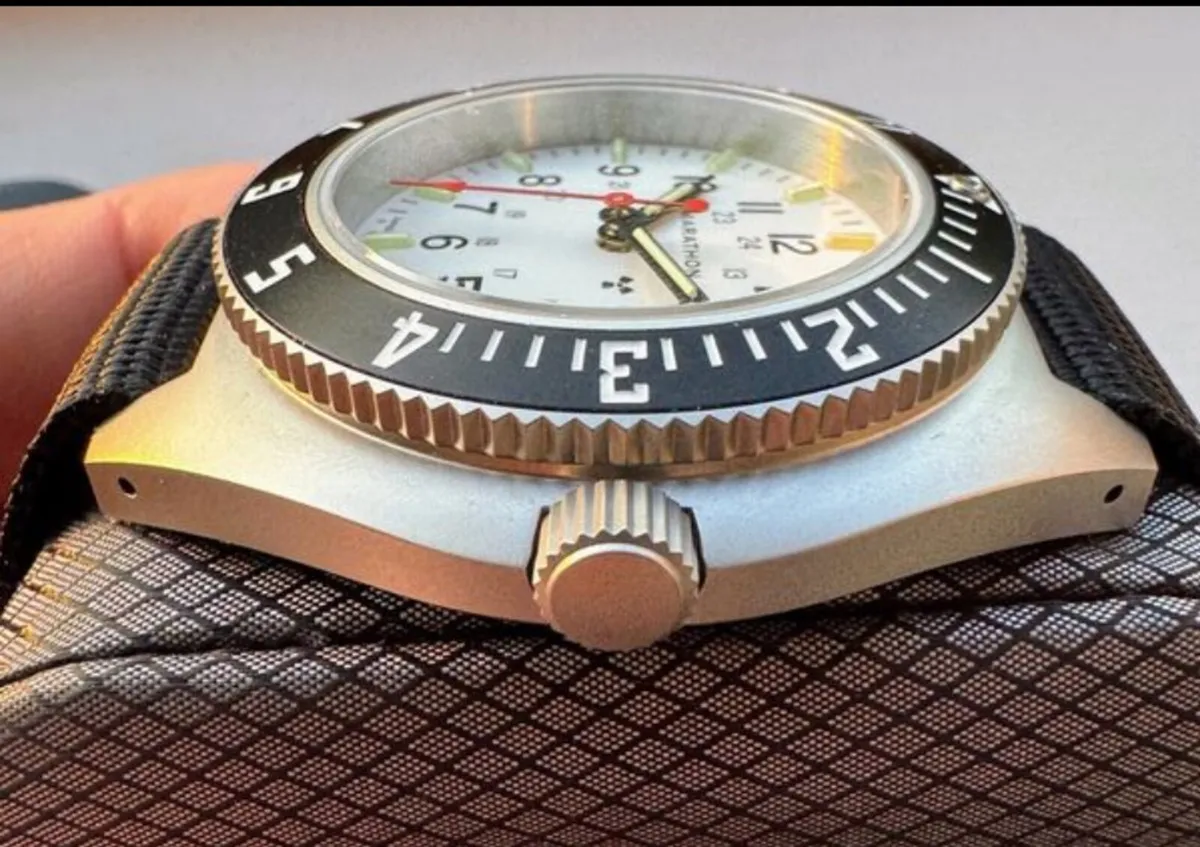 Marathon Navigator automatic pilot watch - Image 4