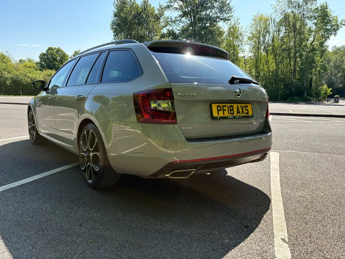 Skoda Octavia VRs 2018 - Image 4