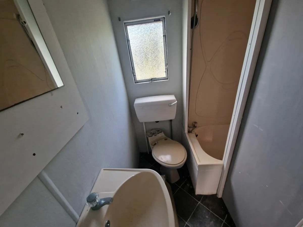 Static Caravan - Image 2