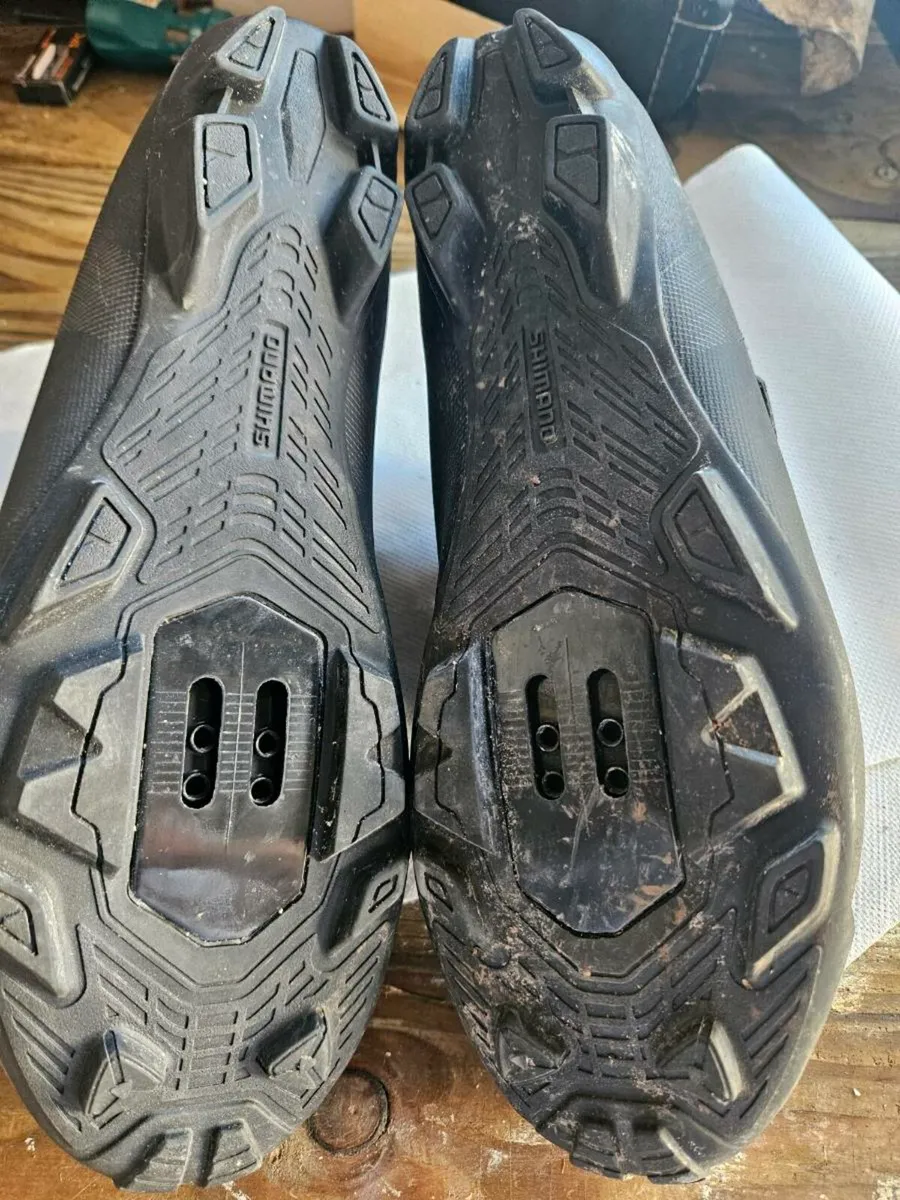 Shimano cycling shoes - Image 4
